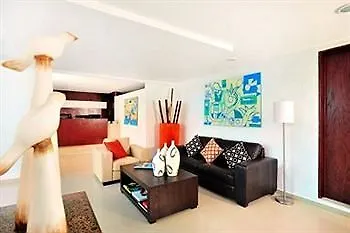 Bambu Suites Playa del Carmen 3*,